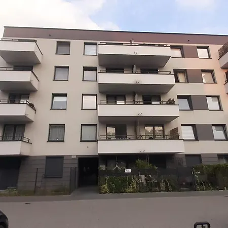 Mini Apartament Kraków PN / Cracow NORTH z parkingiem-3